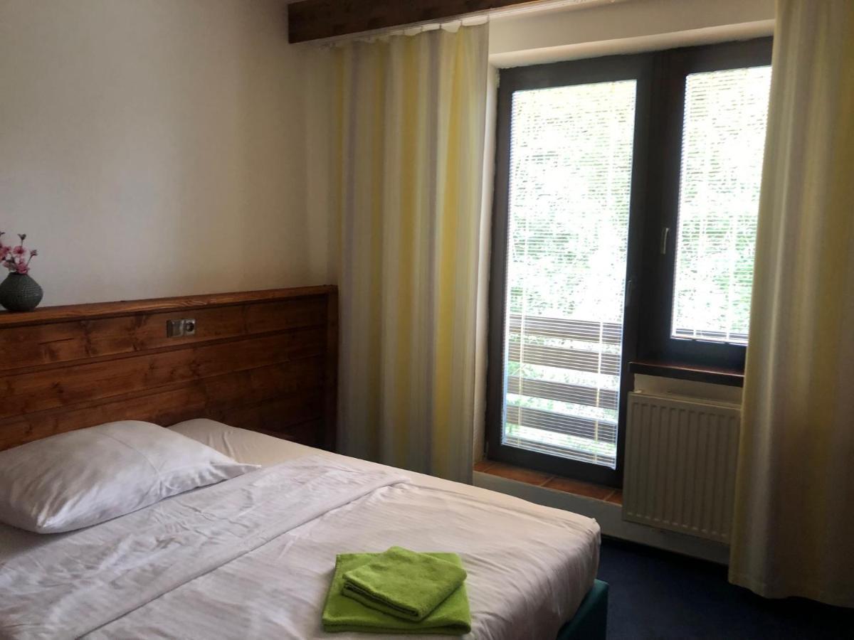 Hotel Ondras Z Beskyd Ostravice Esterno foto