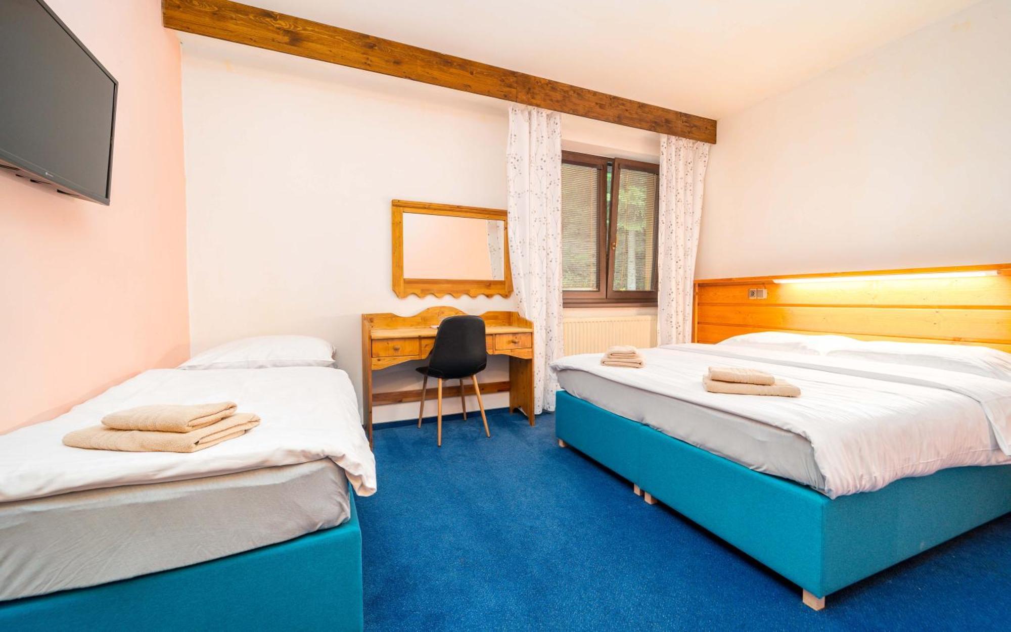 Hotel Ondras Z Beskyd Ostravice Esterno foto