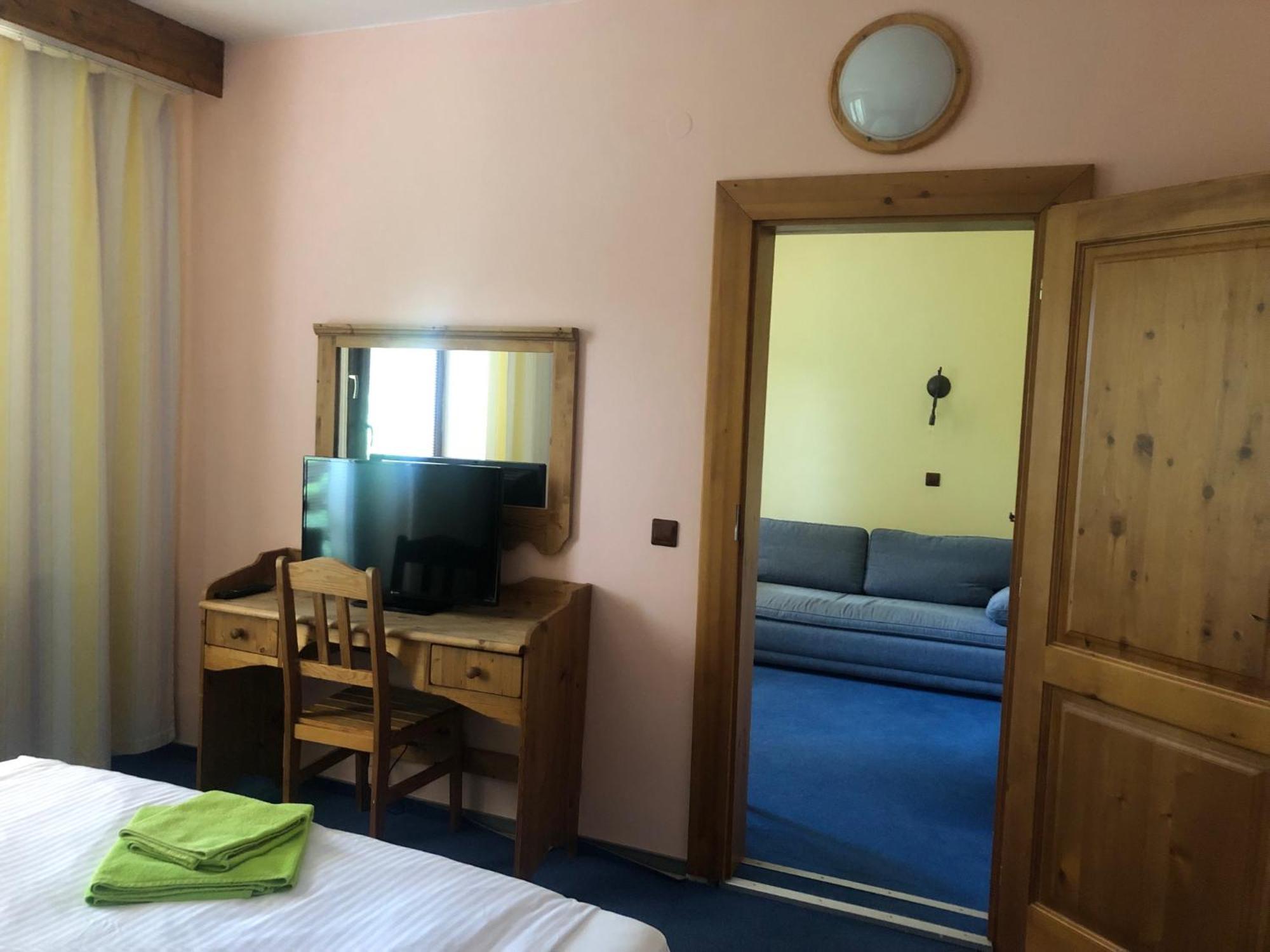 Hotel Ondras Z Beskyd Ostravice Esterno foto