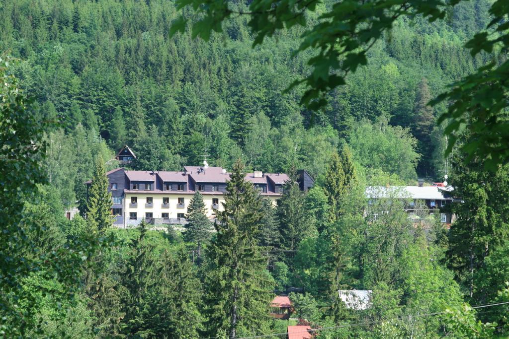 Hotel Ondras Z Beskyd Ostravice Esterno foto