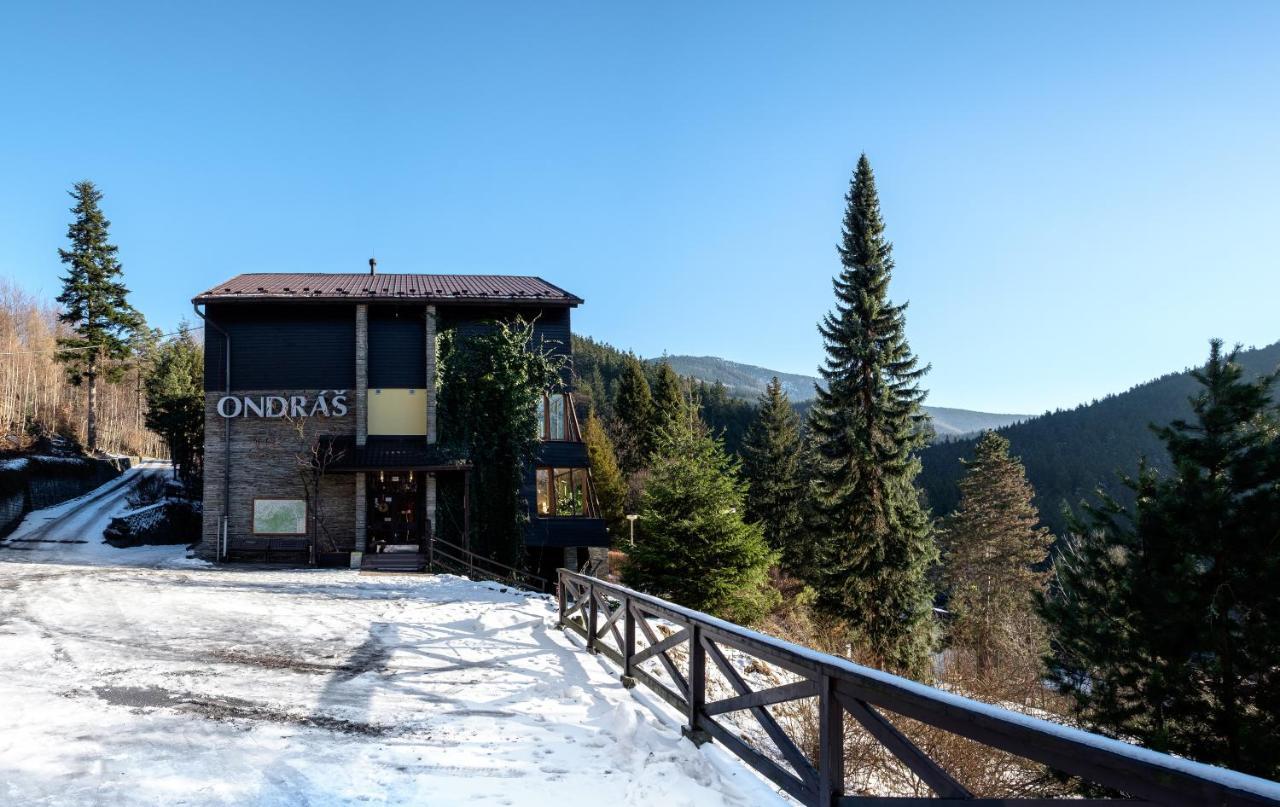 Hotel Ondras Z Beskyd Ostravice Esterno foto