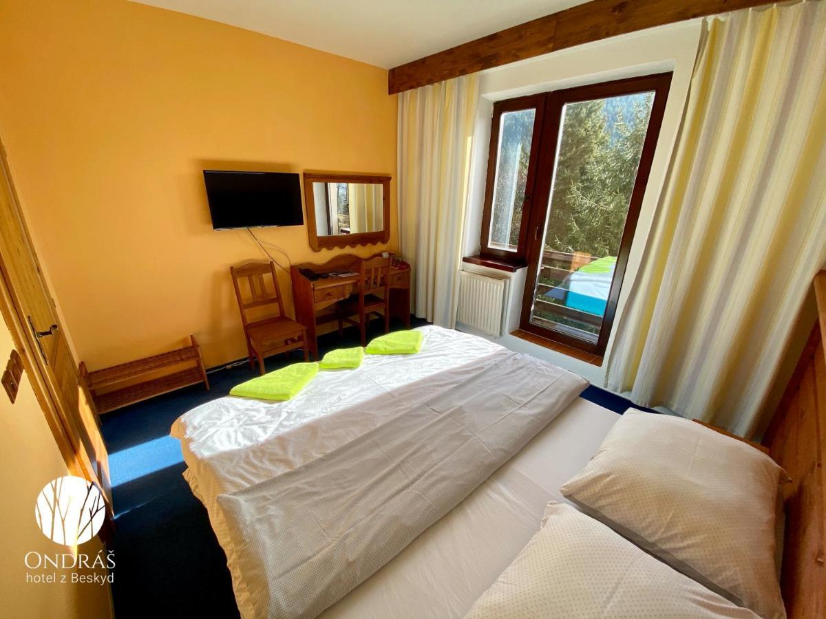 Hotel Ondras Z Beskyd Ostravice Esterno foto